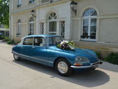 Louer une CITROËN D Super de de 1974 (Photo 1)