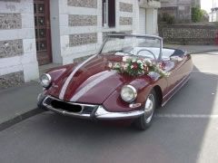 Louer une CITROËN DS 19 cabriolet de 1963 (Photo 2)