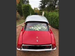 Louer une CITROËN DS 19 de de 1963 (Photo 4)