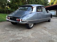 Louer une CITROËN DS 20 Pallas de de 1969 (Photo 3)