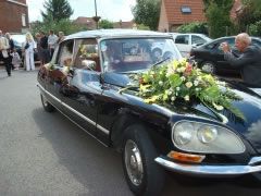 Louer une CITROËN DS 20 Pallas de de 1970 (Photo 3)