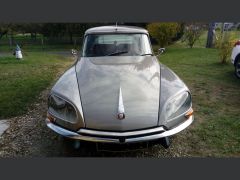 Louer une CITROËN DS 20 Pallas de de 1973 (Photo 2)