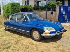 Louer une CITROËN DS 20 Pallas de de 1974 (Photo 2)