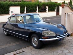 CITROËN DS 21 IE (Photo 1)