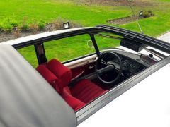 Louer une CITROËN DS 21 de de 1972 (Photo 4)