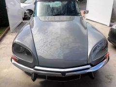 Louer une CITRO&Euml;N DS 23 IE Pallas de de 1972 (Photo 2)