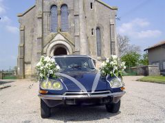 Louer une CITROËN DS 23 IE Pallas de de 1973 (Photo 2)