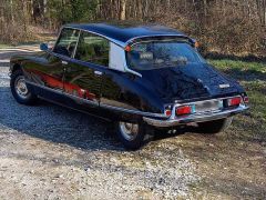 Louer une CITROEN DS 23 ie de de 1973 (Photo 3)