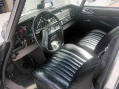 Louer une CITROËN DS 23 Pallas injection de de 1972 (Photo 5)