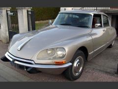 Louer une CITROËN DS 23 pallas de de 1973 (Photo 1)