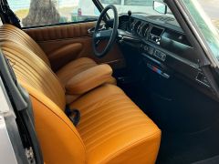 Louer une CITROËN DS 23 de de 1973 (Photo 5)
