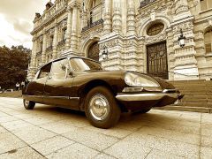 Louer une CITROËN DS D Spéciale de de 1972 (Photo 5)