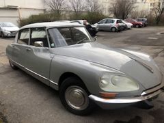 Louer une CITRO&Euml;N DS D Super de de 1970 (Photo 2)