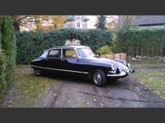 Louer une CITROËN DS de de 1968 (Photo 2)