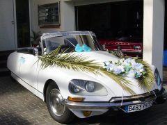 Louer une CITROËN DS de de 1970 (Photo 1)