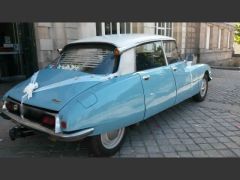 Louer une CITROËN DS de de 1973 (Photo 4)