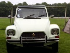 Louer une CITROËN Dyane 6 de de 1973 (Photo 5)