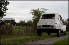 Louer une CITROËN Dyane de de 1968 (Photo 2)
