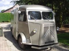 Louer une CITROËN HY de de 1955 (Photo 1)