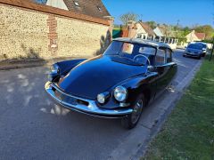 Louer une CITROEN ID 19 Confort de de 1958 (Photo 1)