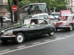 Louer une CITROËN ID 20  de de 1970 (Photo 3)