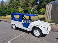 Louer une CITROËN Méhari  de de 1972 (Photo 1)