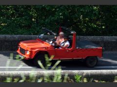 Louer une CITROËN Méhari de de 1975 (Photo 5)