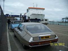 Louer une CITROËN SM de de 1971 (Photo 2)