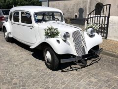 Louer une CITROËN Traction 11 B familiale  de de 1957 (Photo 2)