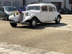 Louer une CITROËN Traction 11 B familiale  de de 1957 (Photo 3)