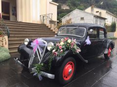 Louer une CITROËN Traction 11 B de de 1951 (Photo 1)