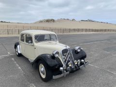 Louer une CITROËN Traction 11 B de de 1951 (Photo 4)