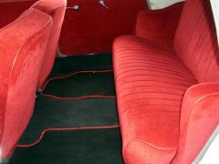 Louer une CITROËN Traction 11 B de de 1953 (Photo 5)