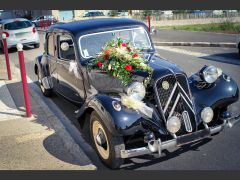 Louer une CITROËN Traction 11 B de de 1955 (Photo 2)