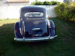 Louer une CITROËN Traction 11 B de de 1955 (Photo 4)