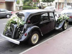 Louer une CITROËN Traction 11 B de de 1955 (Photo 4)