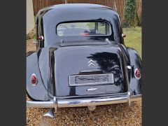 Louer une CITRO&Euml;N Traction 11 B de de 1955 (Photo 4)