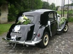 Louer une CITROËN Traction 11 B de de 1956 (Photo 5)