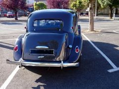 Louer une CITROËN Traction 11 B de de 1956 (Photo 3)