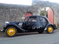 Louer une CITROËN Traction 11 BL de de 1938 (Photo 2)