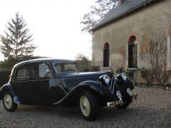 Louer une CITROËN Traction 11 BL de de 1951 (Photo 2)