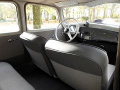 Louer une CITROËN Traction 11 BL de de 1953 (Photo 4)
