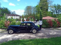 Louer une CITROËN Traction 11 BL de de 1954 (Photo 3)