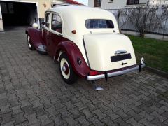 Louer une CITROËN Traction 11 BL de de 1955 (Photo 3)