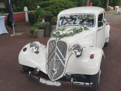 Louer une CITROËN Traction 11 BL de 1956 (Photo 0)