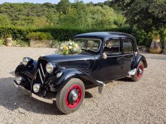 Louer une CITROËN Traction 11 BL de de 1957 (Photo 1)