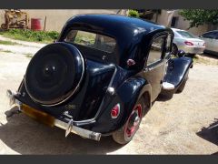 Louer une CITROËN Traction 11 BL de de 1957 (Photo 3)