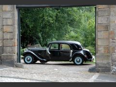 Louer une CITROËN Traction 11 BN de de 1955 (Photo 1)