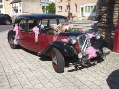 Louer une CITROËN Traction 11 C de 1955 (Photo 0)