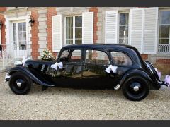 Louer une CITROËN Traction 11 familiale de de 1936 (Photo 3)